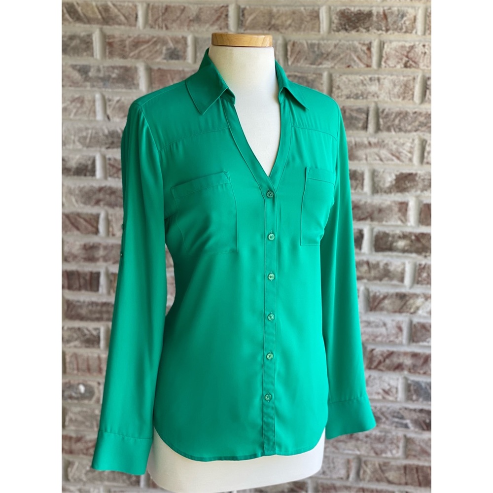 •EXPRESS• Original Fit Portofino Shirt in Green, Size Medium